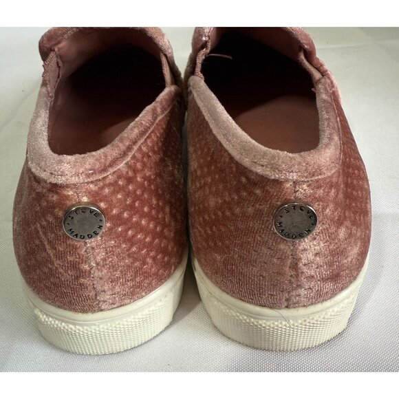 Steve Madden Zarayy Pink Blush Velour Slip-On Sneaker Flats Womens 7.5 Casual - Picture 8 of 11